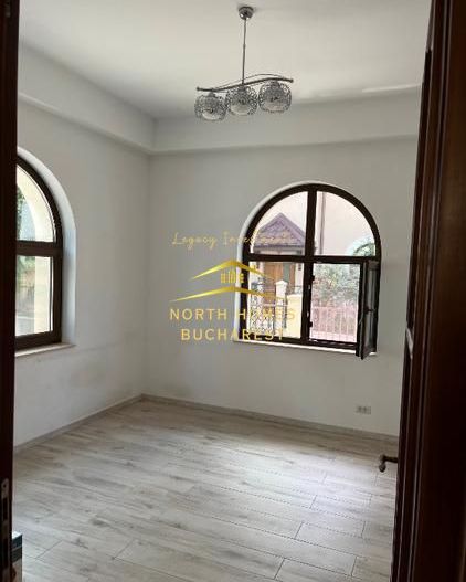 Vilă 6 camere - Unirii - Mitropoliei - Poză 2