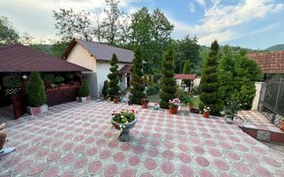 Casa 4 camere, anexe, recent renovata, foisor, teren 781mp, Izvoru, DB - Poză 15