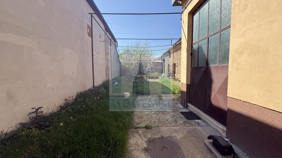 Casa 3 camere,singur in curte,360 mp teren - Halchiu/Brașov - Poză 14