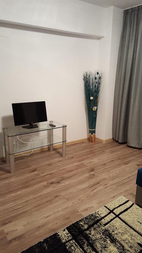 AP. 2 CAMERE DRUMUL TABEREI, BUCATARIE INCHISA, METROU 3 MINUTE - Poză 6