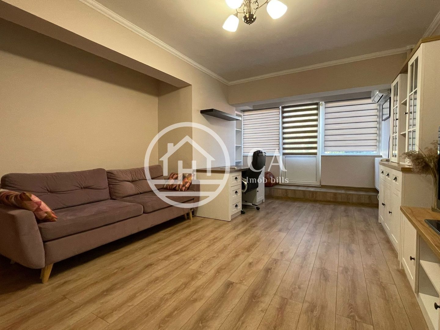 Apartament de închiriat cu 3 camere în zona Dacia, Oradea - Poză 4