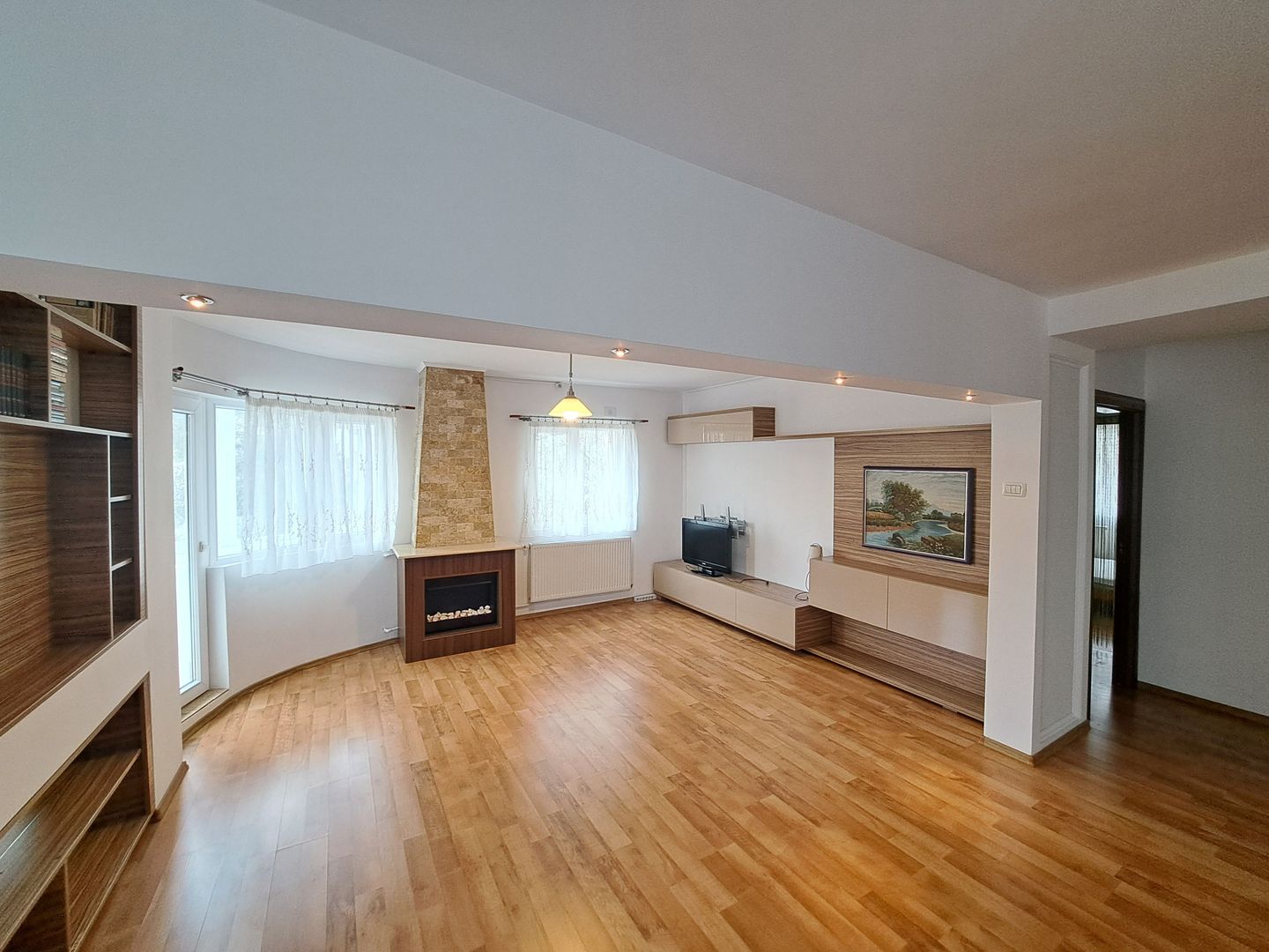 Apartament 83 mp in Aviatiei - str. Avionului - Poză 3