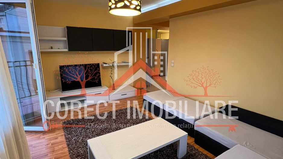 🏡 Apartament 3 camere + balcon- 350 €/lună - Poză 1
