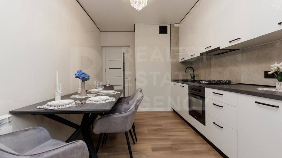 Vânzare, apartament, 2 camere, strada Ion Buzdugan, Buiucani - Poză 2