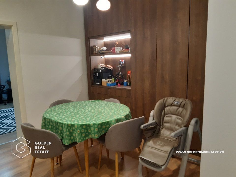 Casa mare, cu 4 apartamente a cate 1, 2, 3 și 4 camere fiecare - Poză 23