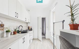 Apartament spațios tip penthouse - Poză 18