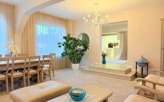 BRASADAS vinde casa rezidențială cu posibilitate spatiu com. - Poză 9