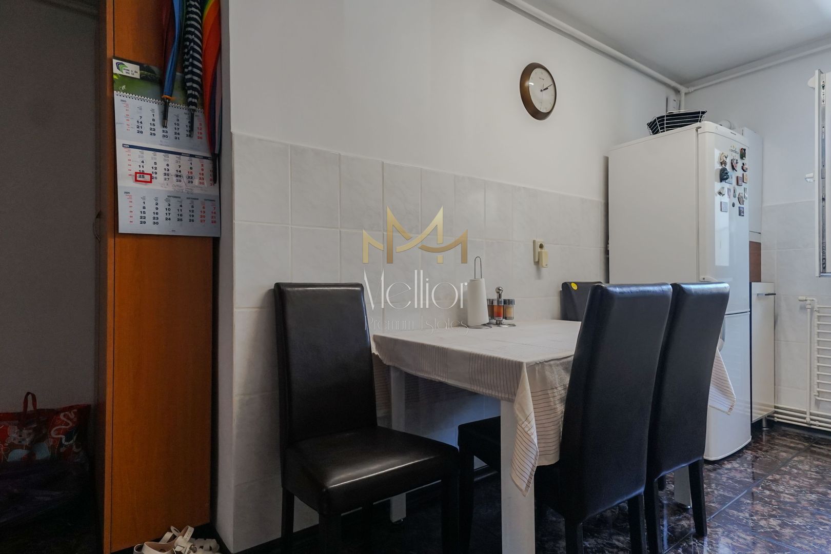 Apartament 3 camere, renovat, etaj intermediar, Manastur, zona Big! - Poză 3