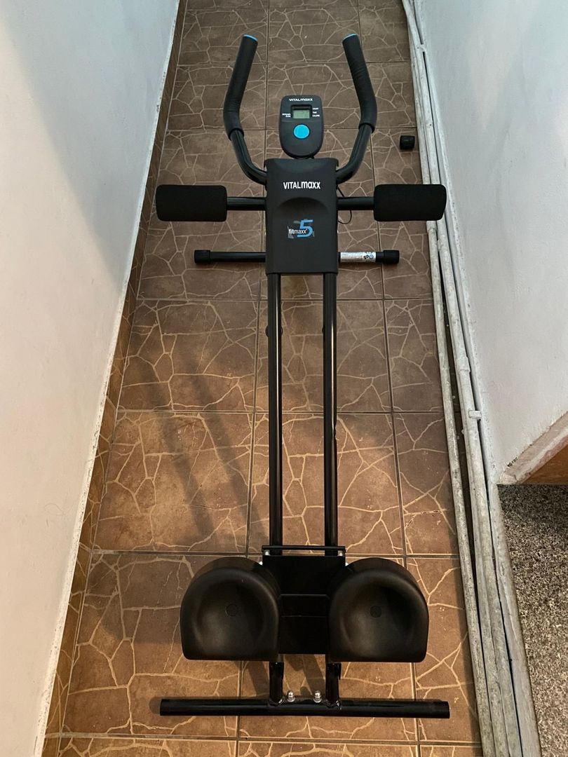 Griviței 2 cam circular, 5/7, mobilat, utilat, centrala proprie - Poză 19