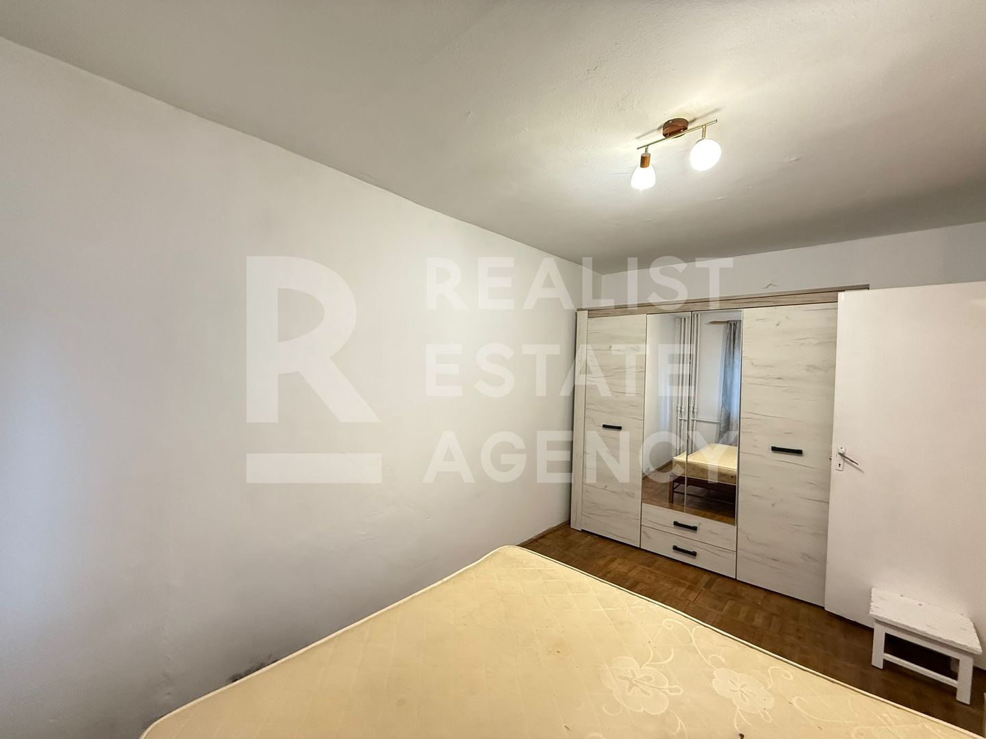 Vânzare, apartament, 2 camere, plus anexa - Poză 6