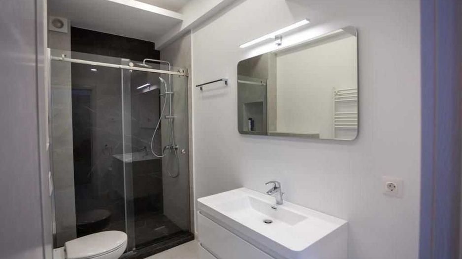 Apartament 2 camere, lux, MAMAIA CENTRAL, vedere la mare și lac - Poză 2