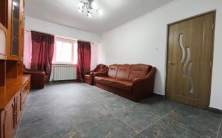 Apartament 3 camere | Bd. Tomis |  Zona Tomis 3 | Poziție excelentă - Poză 3
