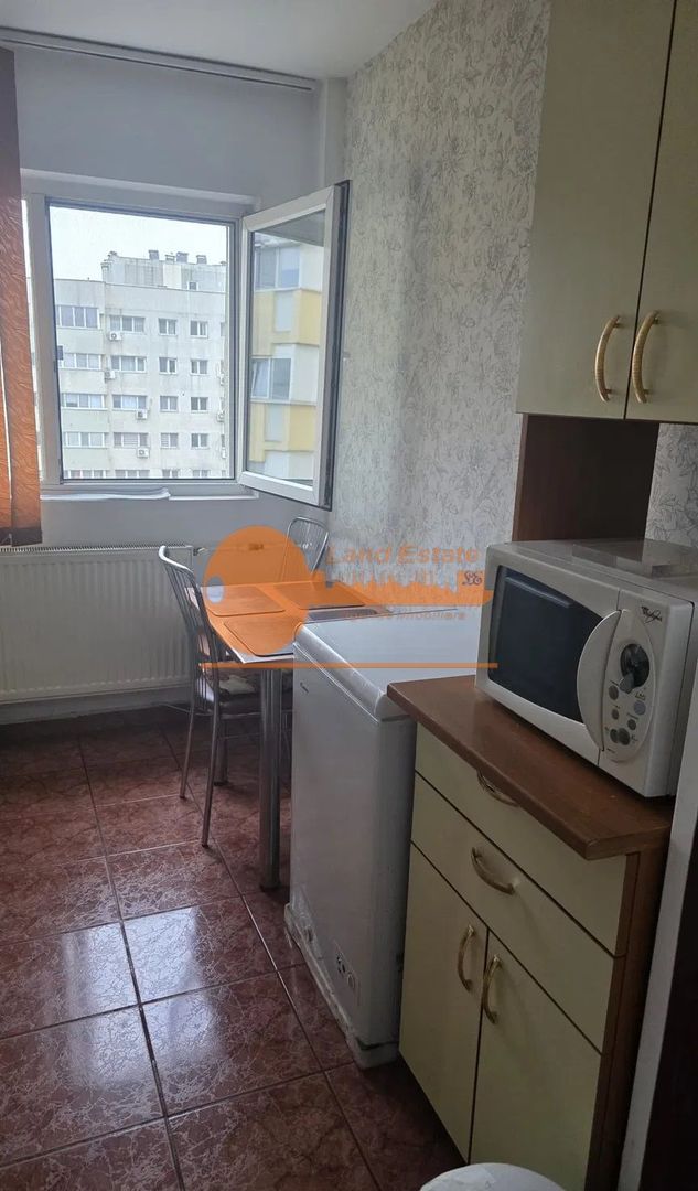Apartament cu 2 camere in zona Colentina -McDonald's - Poză 2