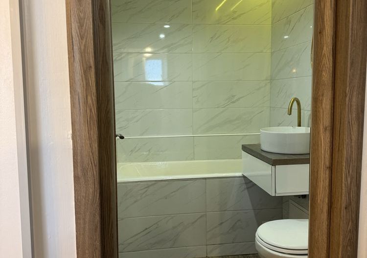 De vanzare Apartament 2 camere Drumul Taberei - Poză 2