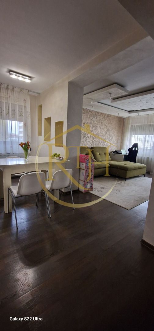 Oferim spre vânzare un apartament cu 3 camere în Giroc! - Poză 6