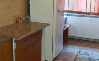 Vând ap.2 camere, proprietar - Poză 2