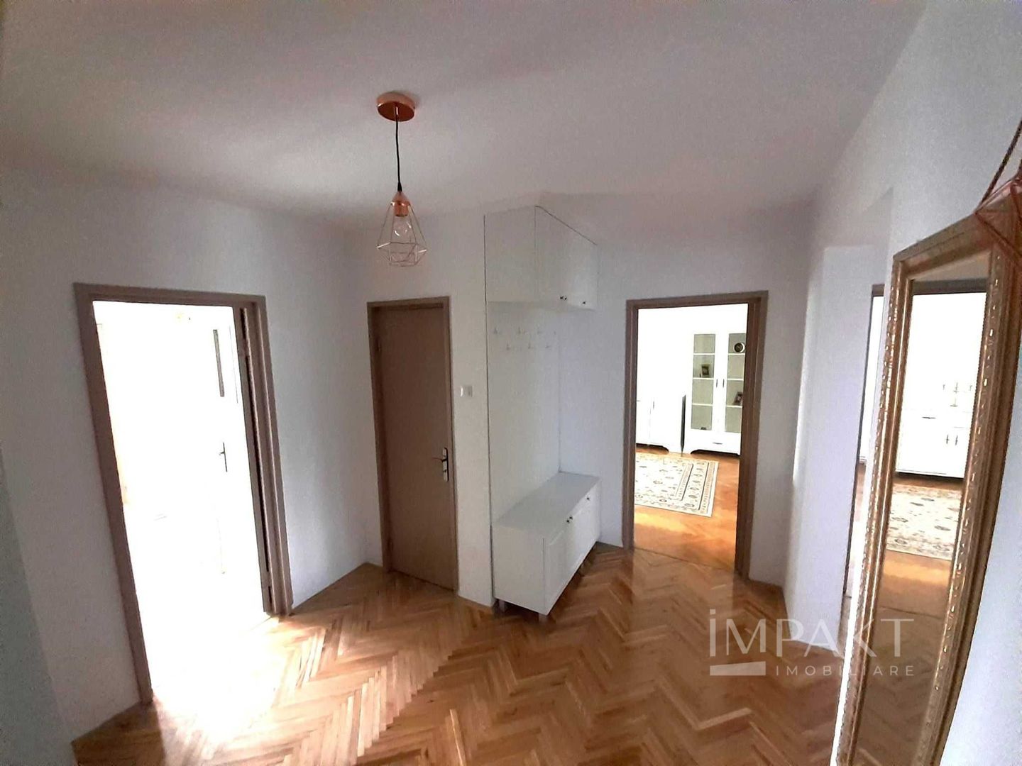 Apartament de inchiriat exclusivist 3 camere în Andrei Mureșanu - Poză 5