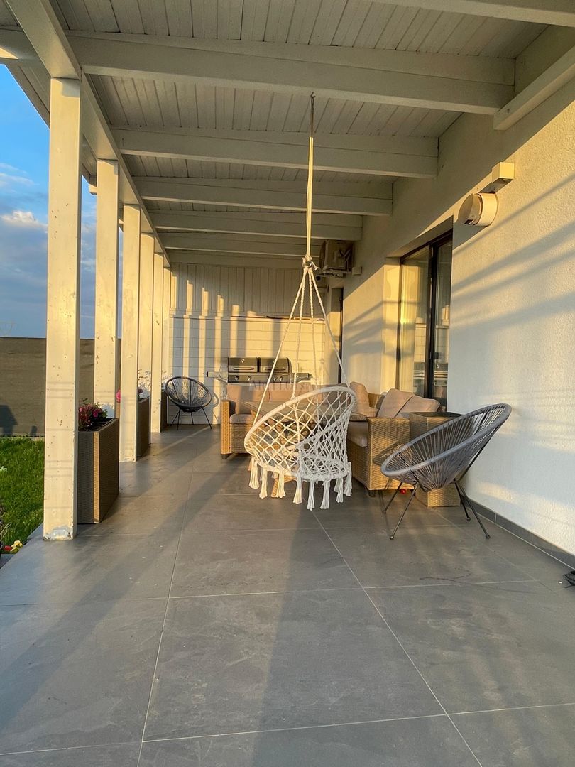 Casă duplex SMART de vânzare – complet mobilată - Cartier Europa - Poză 16