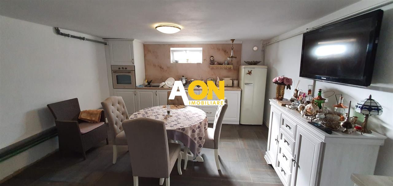 Casă 4 camere, mobilată, utilată, S+P+M, 651 mp teren, Ampoi 3 - Poză 10