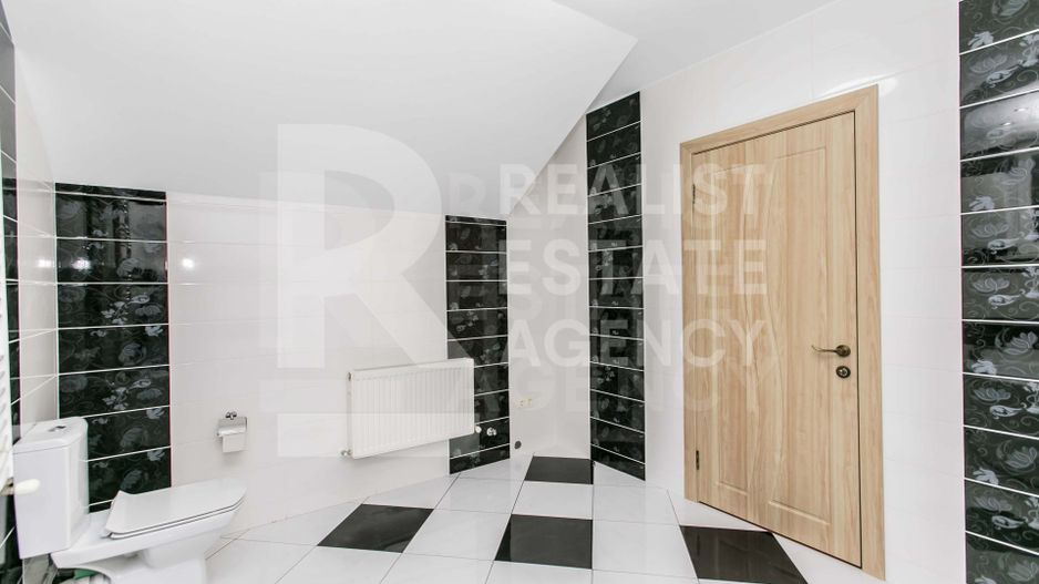 Chirie, casă, 3 nivele, 5 camere, str. Timiș, Centru - Poză 13