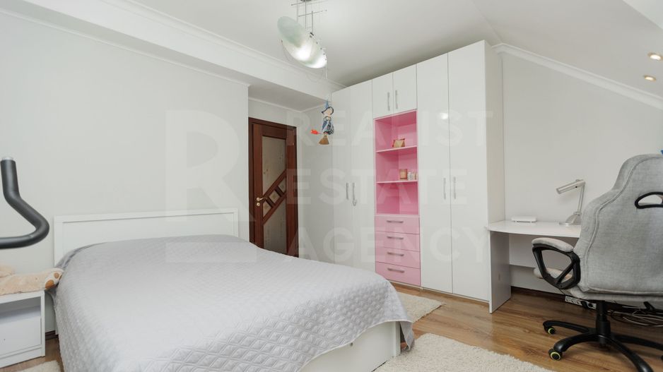 Chirie, apartament, 4 camere, str. Bucureşti, Centru - Poză 7