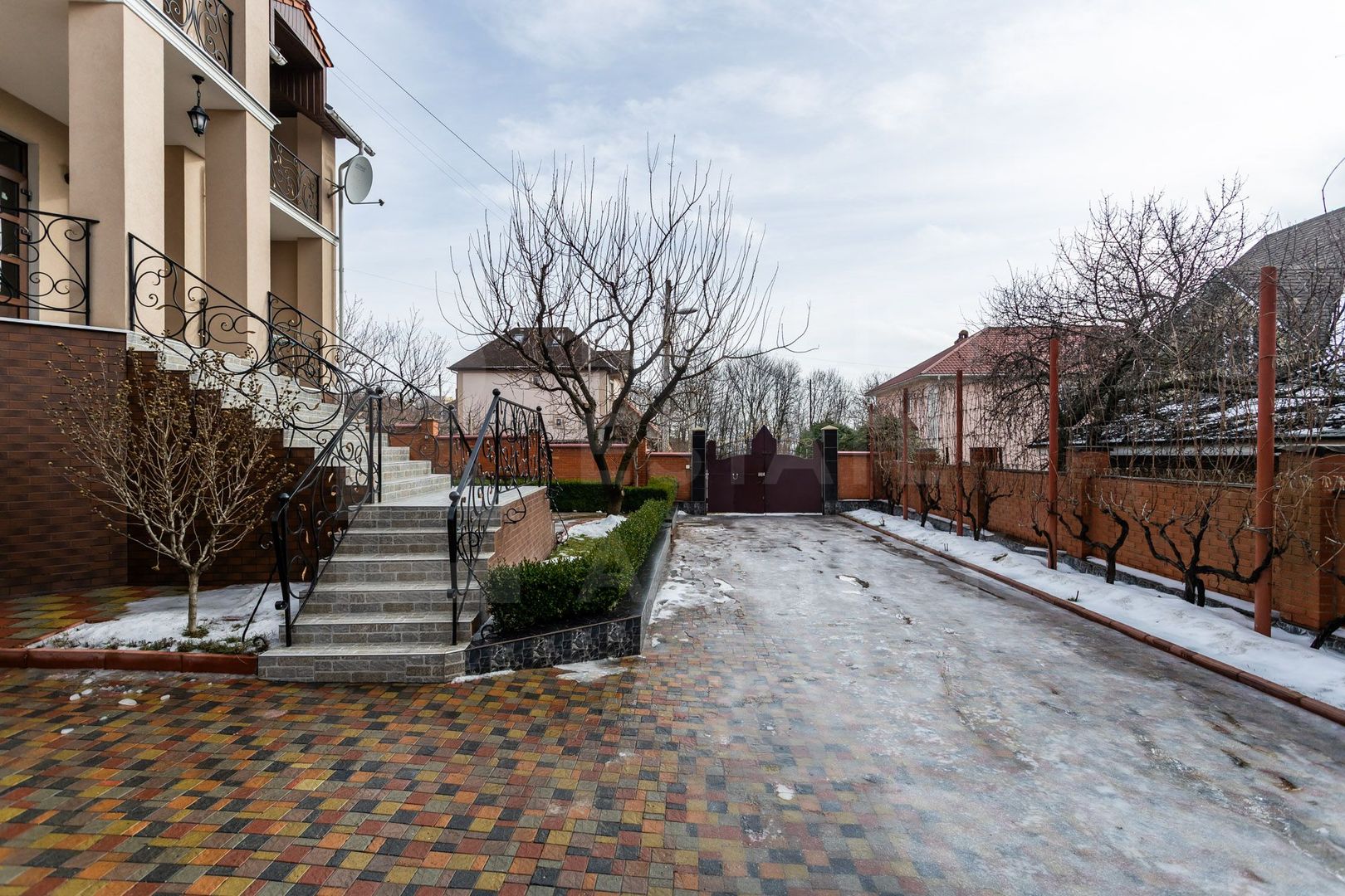 Vânzare, casă, 3 nivele, 200 mp + 10 ari, str. Gura Văii, Rîșcani - Poză 5