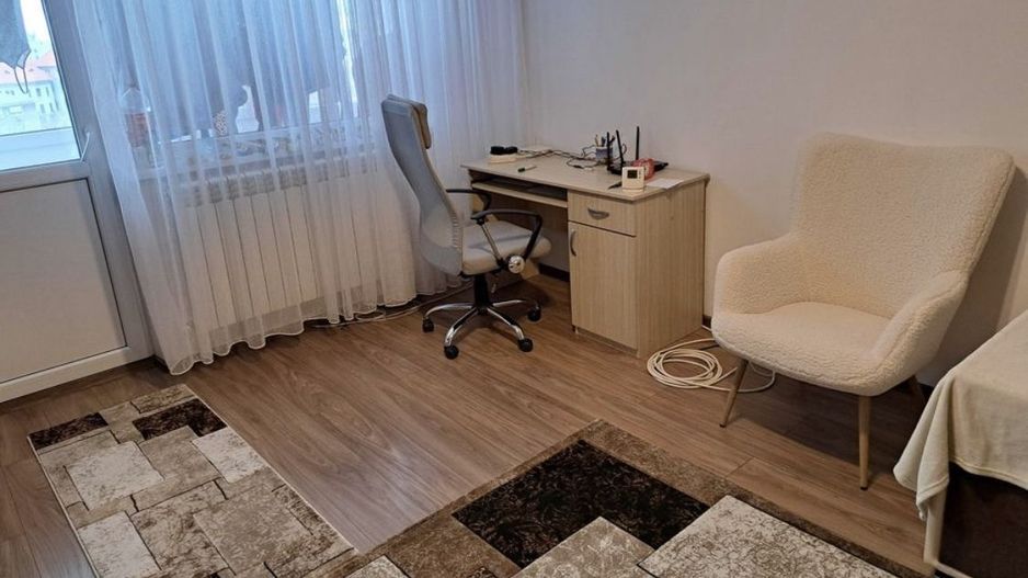 Apartament 3 camere Casa de cultura - Poză 2