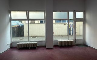 Spațiu comercial de închiriat în Oradea, zona Rogerius - Poză 4