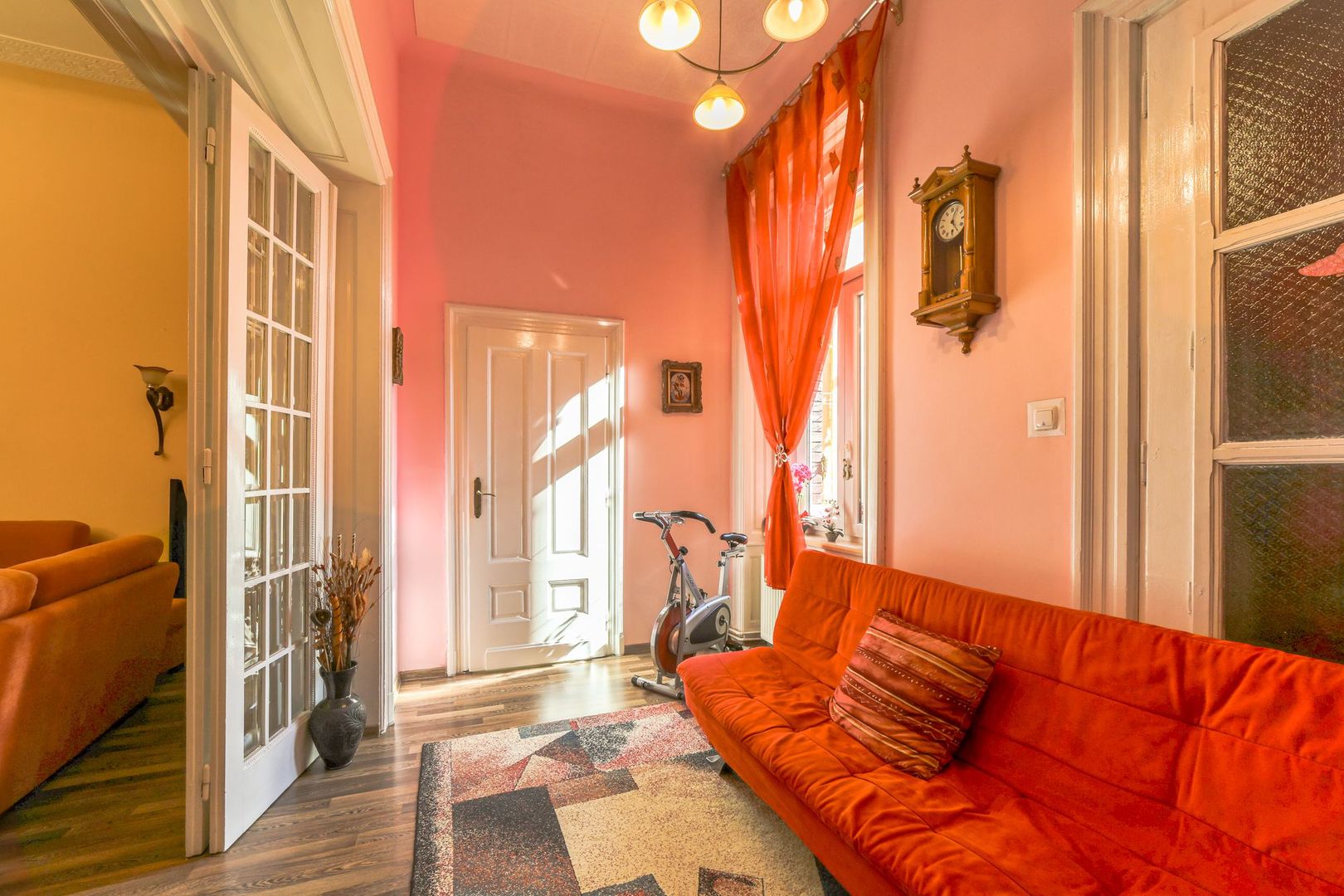 Apartament zonă ultracentrală-Palatul Bohuș - Poză 8