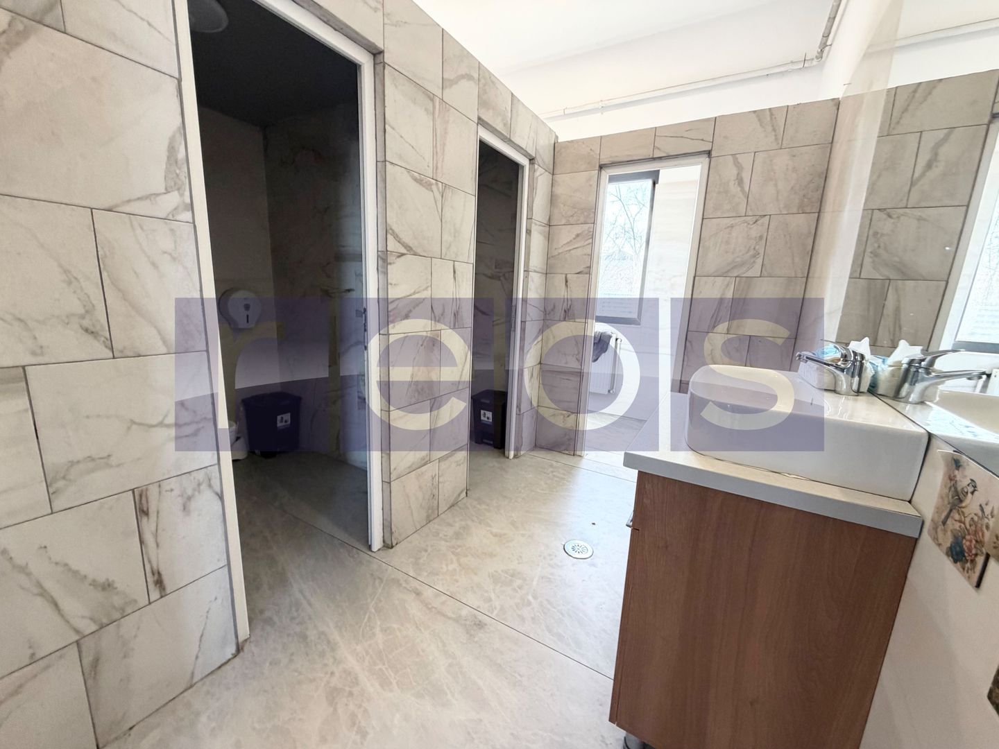 SPATIU COMERCIAL STRADAL | 250 MP | CURTE 120 MP | 10 LOCURI PARCARE | COLENTINA - Poză 7
