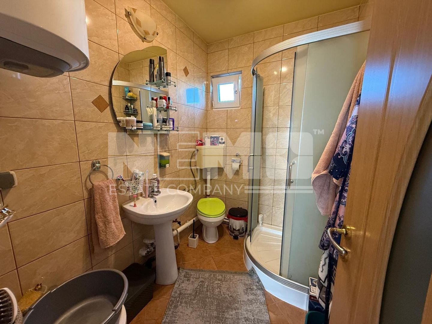 CASA DOTATA CU CENTRALA PROPRIE | CURTE | 5 ARI - Poză 7