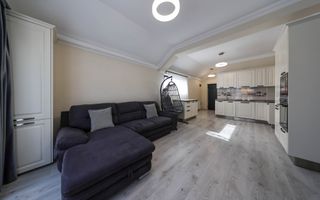 Penthouse EXCLUSIVIST / Terasă 98 mp / Parcare - Poză 3