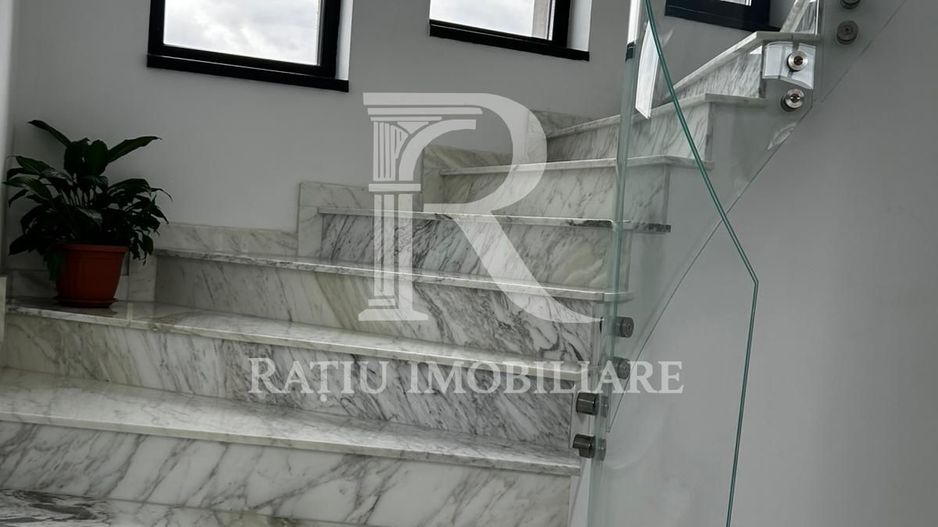 Casa cu 5 camere de vanzare | Nufarul | Oradea - Poză 10