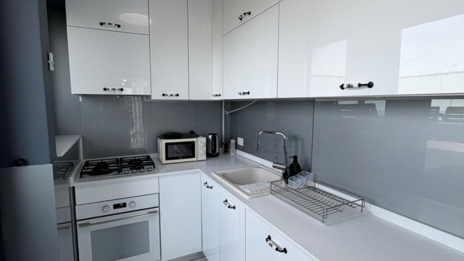 Penthouse Mamaia + 2 terase + curte 3 locuri de parcare - Poză 9