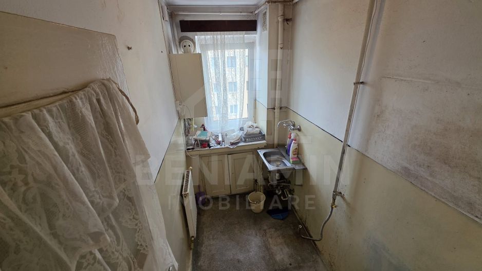 Apartament 2 camere cu centrala termica 35mp zona Florilor - Poză 3