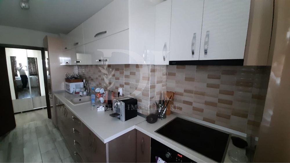 Apartament de închiriat, etaj intermediar – Zona Vivo - Poză 7