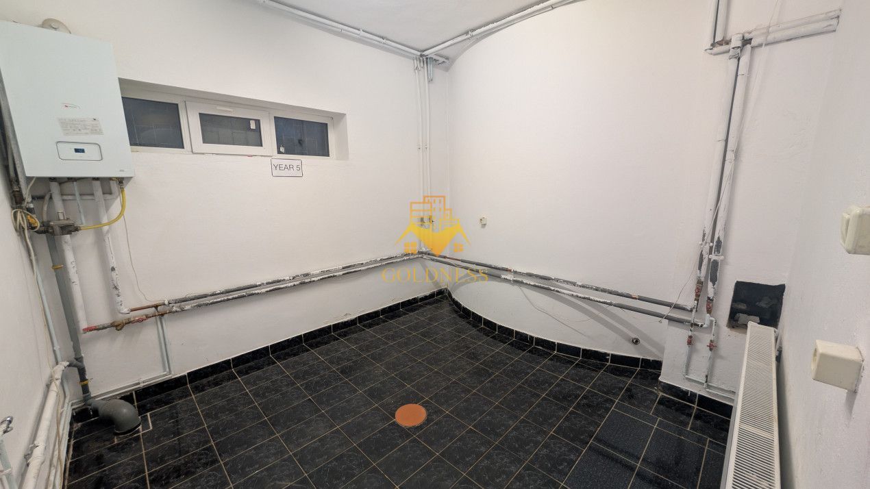 Casa/Spatiu de birou,Andrei Muresanu, 9 Camere,10 Parcari,Curte 2000mp - Poză 27