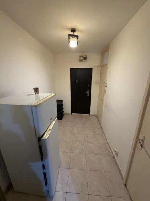 GARSONIERĂ MOBILATĂ SECTOR 6 - Poză 6