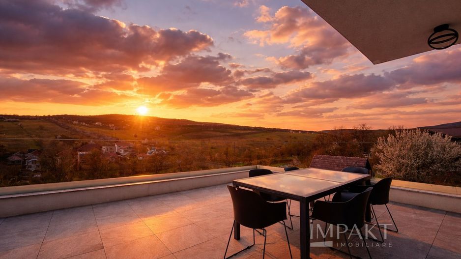 Vila | Zona Iris | Ultrafinisata | 120 mp + 350 mp Teren + 70 mp Teras - Poză 1