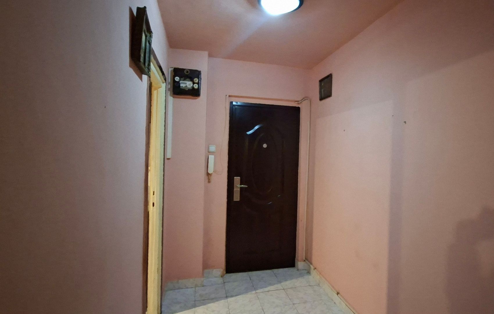 Apartament cu 2 camere - zona Circumvalatiunii - Poză 9