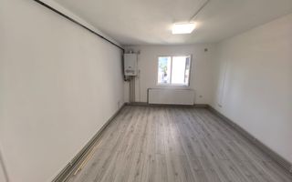Garsonieră de vanzare | Etaj 2 | Centrală proprie - Poză 1
