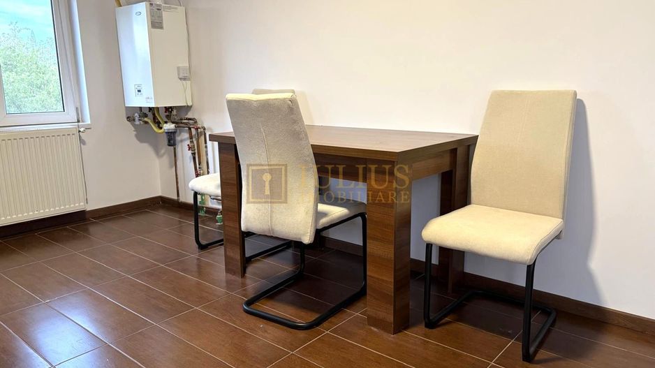 Apartament la curte, 2 băi, loc de parcare, zona linistita, dressing - Poză 12