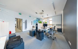 Clădire administrativă renovată integral – oportunitate investițională – Brașov - Poză 9