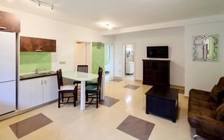 Apartament 3 camere-grădină 100 mp - Poză 1