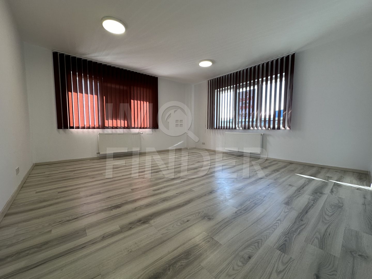 Vanzare apartament 4 camere, Europa, 116 mp ultrafinisat, imobil nou - Poză 1