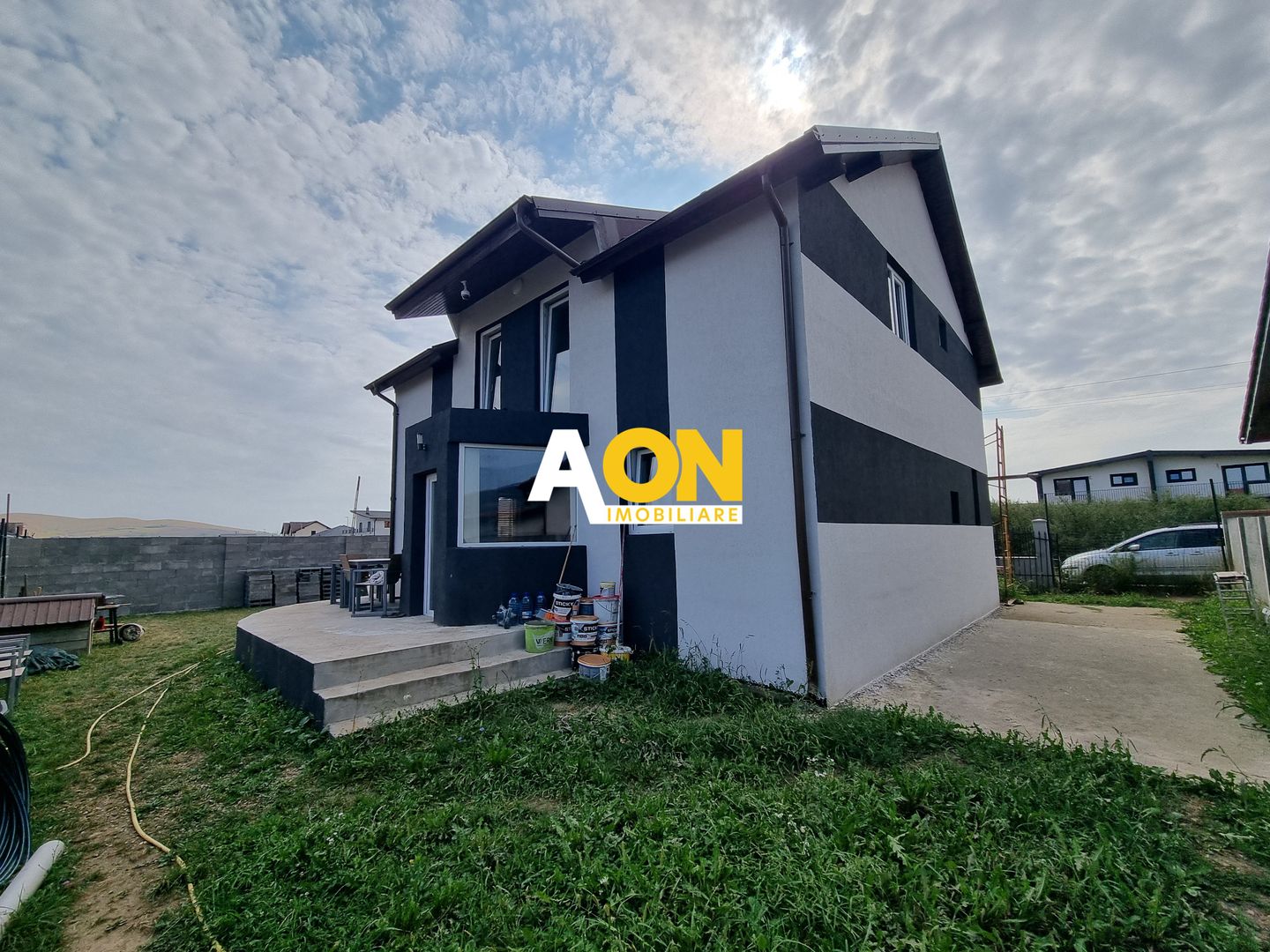 De vanzare casa 5 camere 350 mp teren zona Micesti - Poză 2