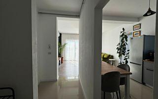 Apartament cu 2 camere de vânzare, zona Dumbrăvița - Poză 2