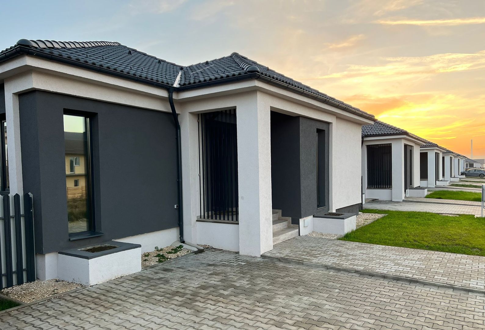 Casa individuala dispusa pe un singur nivel in Izvor, Tarlungeni - Poză 2