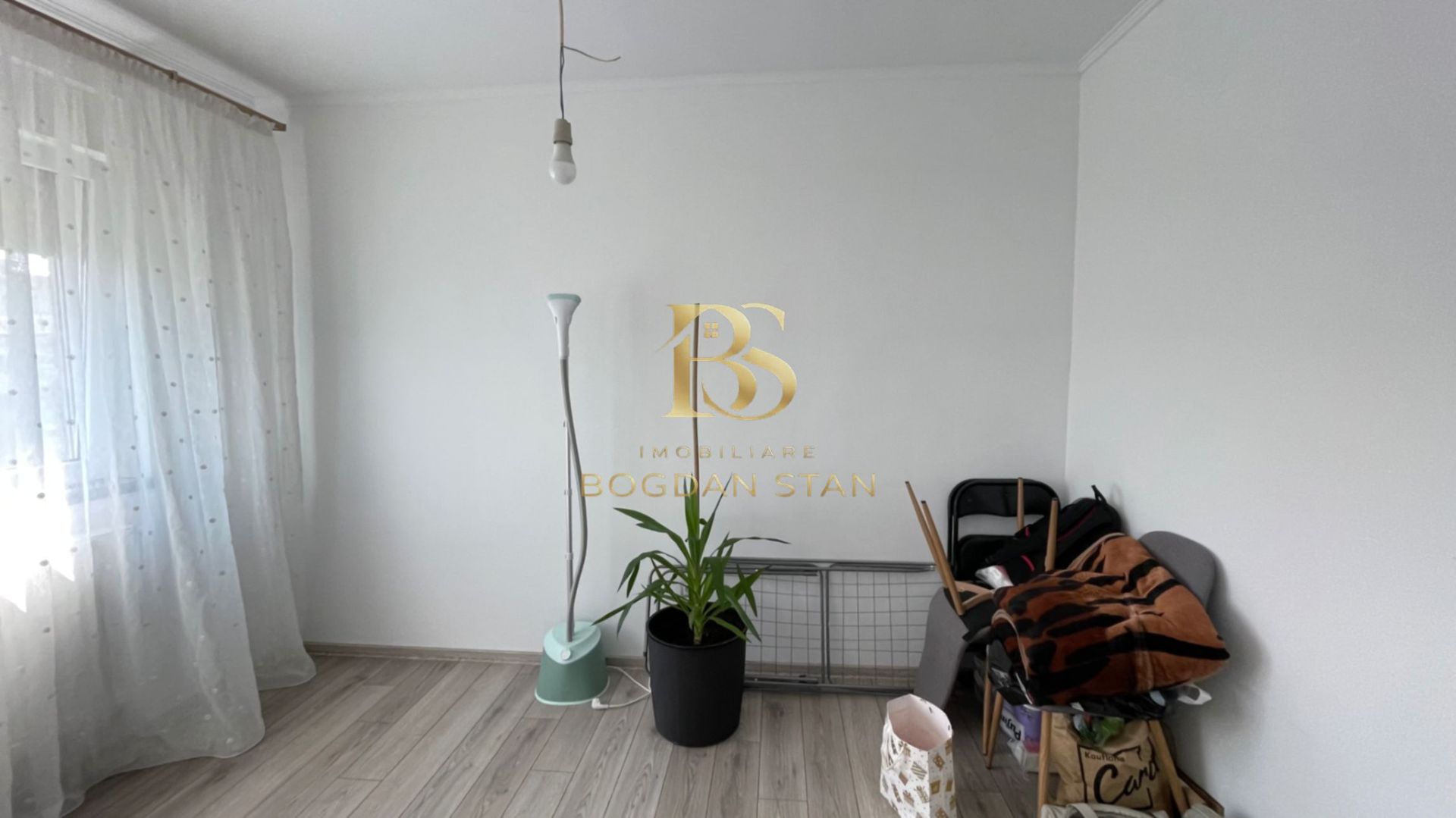 Apartament 3 camere de vânzare | Etaj 4 | Zona Micro 15 - Poză 11
