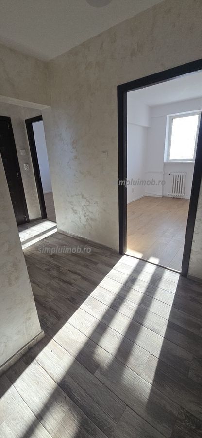 Decomandat renovat 3 camere Dna Ghica Colentina - Poză 3